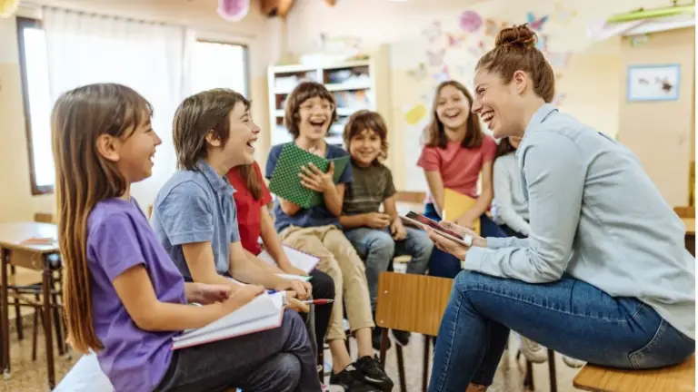 10 películas de educación que te enseñan cómo ser un docente de éxito